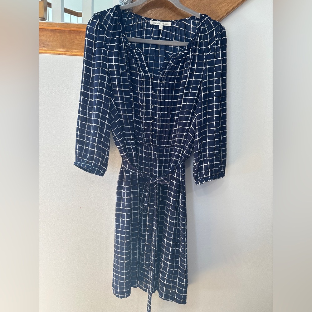 Daniel Rainn Navy and White Checkered Long Sleeve Dress